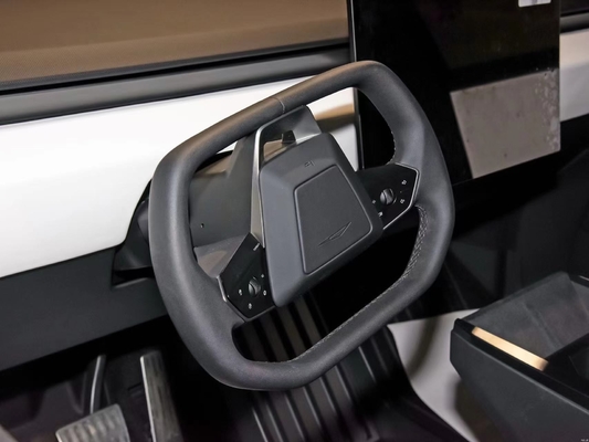 シルバーテスラ サイバーオフロードピックアップ トラック 全鋼車体 180km/h 最大速度