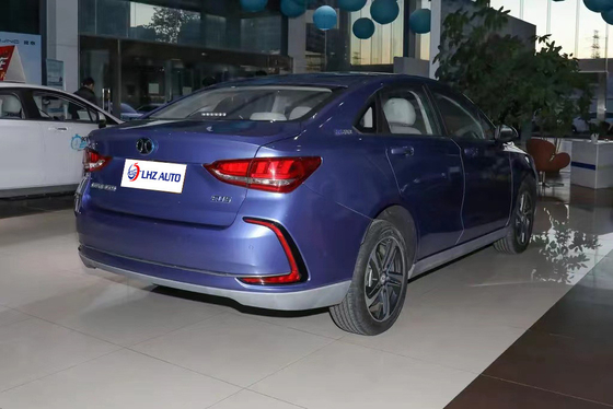 2024 BAIC EU5 欧州とアメリカの市場のために製造された電気自動車