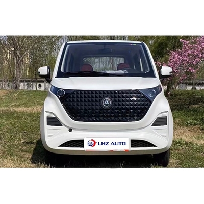 免許証なし 60km/h 電動SUV 左方向車と広々としたインテリア