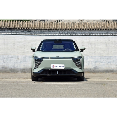 Hiphi 純電動 中型から大型SUV 2024 グレー色車 2950mmホイールベース