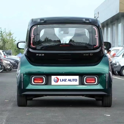 2024年に31.9kWhのバッテリー容量と 0.5時間の充電時間を持つ成人用ミニエネルギー車両