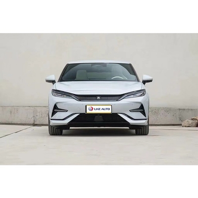 602km クルージングランス 87.04Wh バッテリー容量 BYDソング L ハンティングSUV 電動車