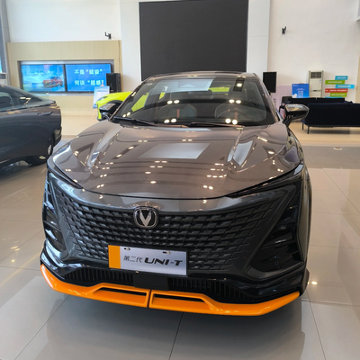 チェンガン UNI-T 1.5T 5ドア 5座 SUV 4535*1870*1565 低総所有コスト