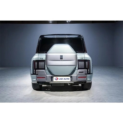 3050mmホイールベース BYD U8 エネルギーSUV 7座と4輪独立駆動モーター