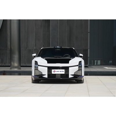 2024年Hiphi Z A 5人乗りの電気自動車で 卓越した贅沢とパフォーマンスを体験