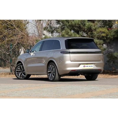 リー・L8の最高級の大型家族SUV 革シートと自動気候制御