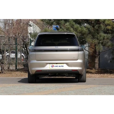 リー・L8の最高級の大型家族SUV 革シートと自動気候制御