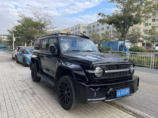 GMWタンク 300 2.0T 大型オフロードSUV 2750MMホイールベースと227PS 最大パワー