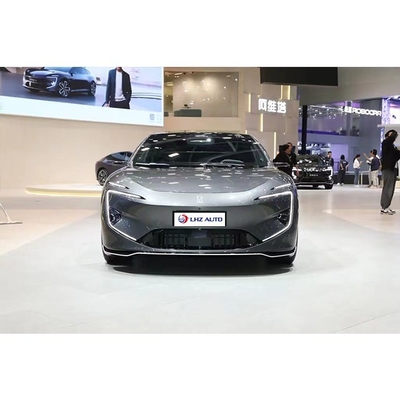 アバター122024の最先端の 高級電気SUVと 650kmの走行距離を持つスマートカー