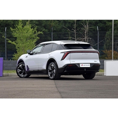 650kmの走行距離と7.1秒の加速で 100%電動SUVのパワーを発見してください
