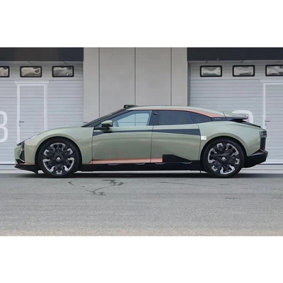 4ドア5座3箱デザインのHiphi ZTech中国電気自動車を紹介