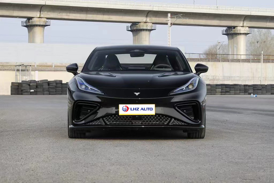 NETA GT 100%電動 400-650 km 範囲と CATL バッテリー
