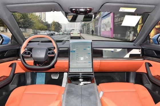 ネザS カーエンターテインメントシステムと高度な機能の 2024 電気自動車