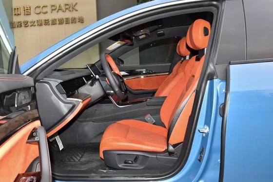 ネザS カーエンターテインメントシステムと高度な機能の 2024 電気自動車
