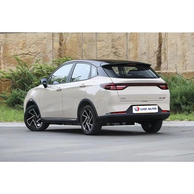 全2023純電動SUV 5ドア5座車体構造と0.5時間の充電時間
