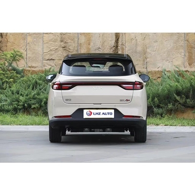 全2023純電動SUV 5ドア5座車体構造と0.5時間の充電時間