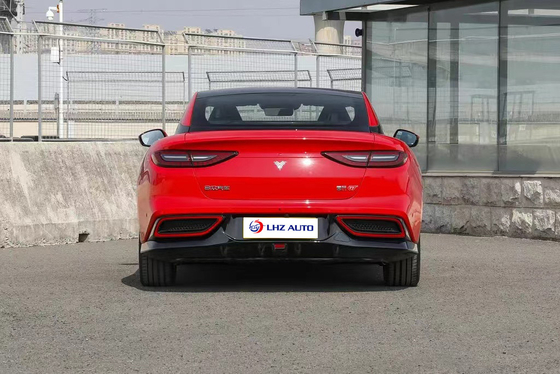 最大トルク 620N.m 2024 NETA Gt 電動スポーツカー 560km の走行距離と4席