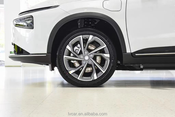 スタイリッシュなXiao Peng G3i 2022 エレクトリックSUV ACCクルーズコントロール 0.33充電時間