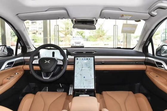 Xpeng P5のパワーを体験する 3気筒電気自動車
