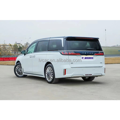 2024年 7人乗り豪華MPV 充電時間0.5時間