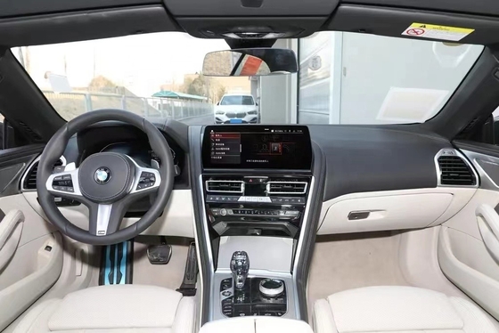 BMW 840i 高馬力 後輪駆動 カバータブル スポーツカー 360° 後部カメラ