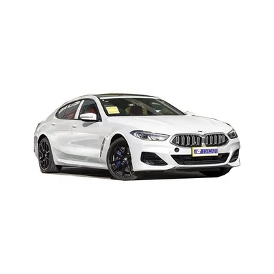 BMW 840i 2023 高馬力性能車 4ドアと電動後窓