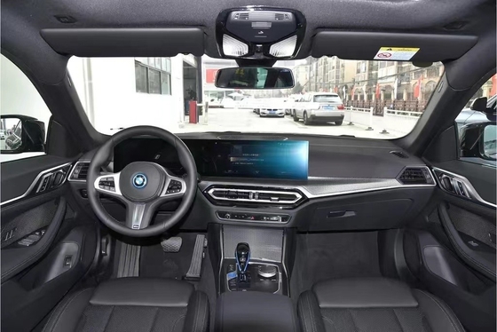 BMW i4 購入者にとって大ヒットする ABS搭載のエネルギー・ラグジュアリー・パフォーマンス・カー