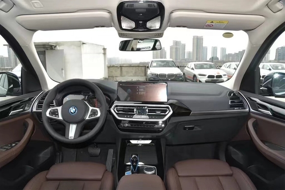 2023.7 BMW iX3 A 純電動SUVのパワーを解放する 300-400Nm 最大トルク