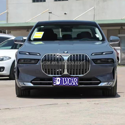 2023 BMW I7 eDrive50L M スポーツスーツ 640km エンド 電気セダン