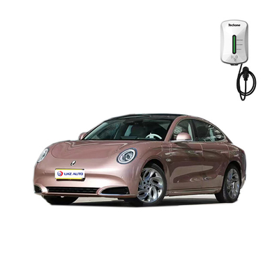 チャンガン・ユニ・K 成人用電動車 最大トルク210Nm 走行距離401km